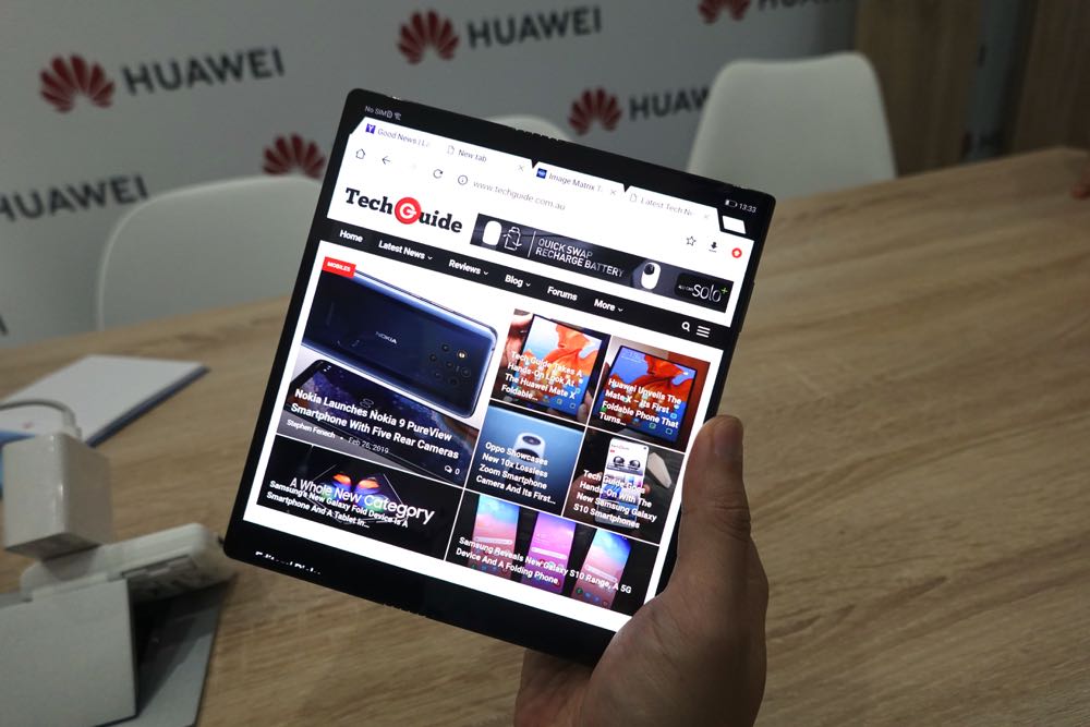 Tech Guide explores more features of the Huawei Mate X foldable smartphone
