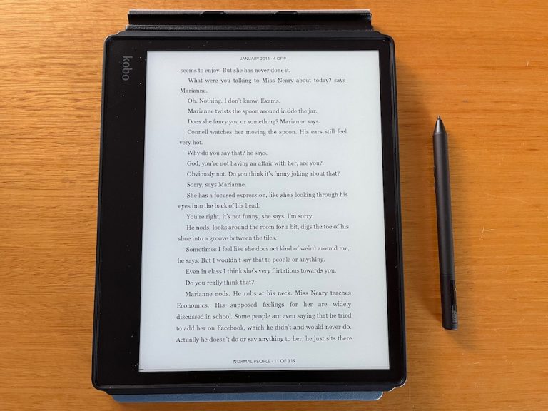 Kobo Elipsa eReader review for those who like to read with a pen in