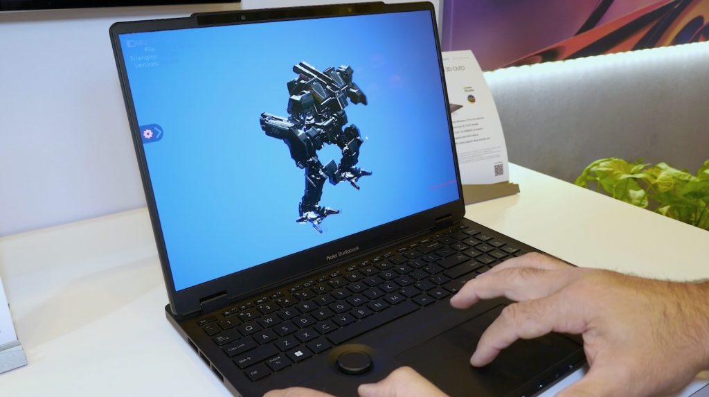 We go eyes-on with the new ASUS glasses-free 3D OLED laptop at CES