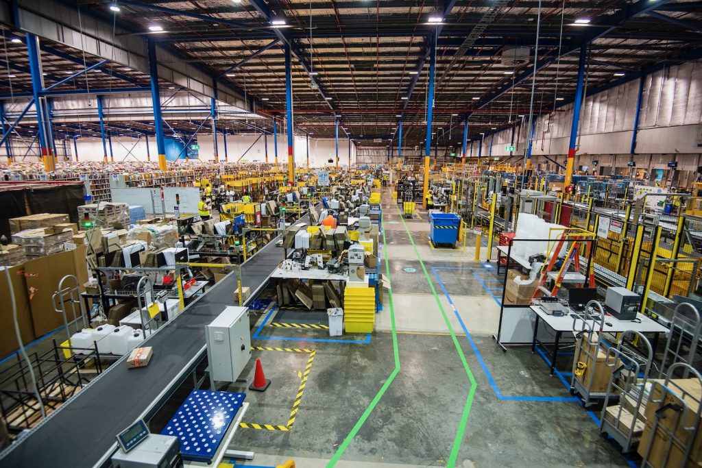 Amazon now offering behind-the-scenes tours of its robotic fulfilment ...