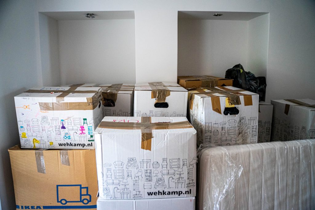 Smart Home Gadgets for a Seamless Move: Tips for Removalists