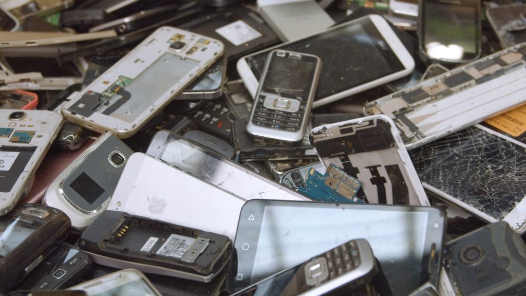 Only one per cent of Australian are recycling their old mobile devices
