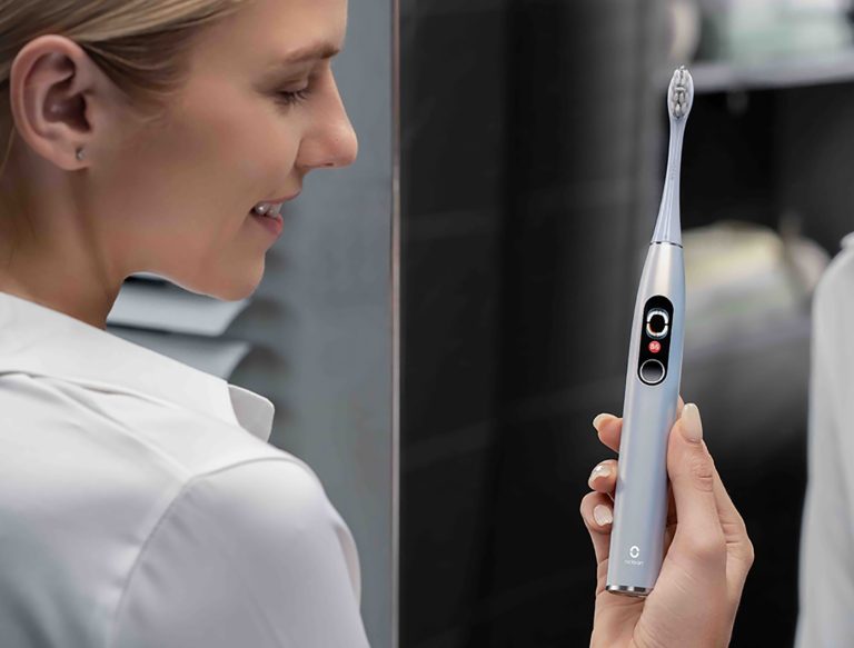 Toothbrush Tech The new Oclean electric smart toothbrush can tell you where you've ...