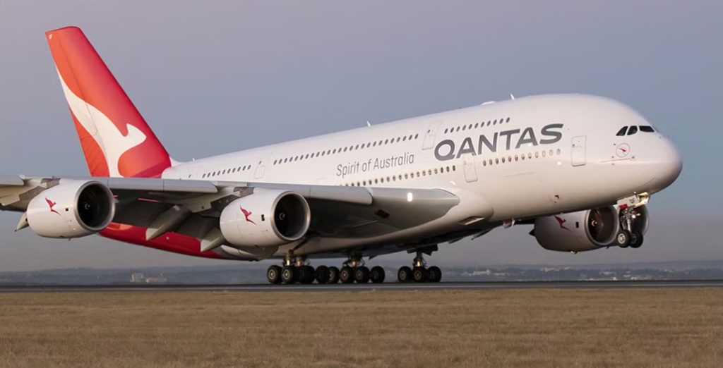 Cyber security expert outlines the scams Qantas customers can expect after data breach