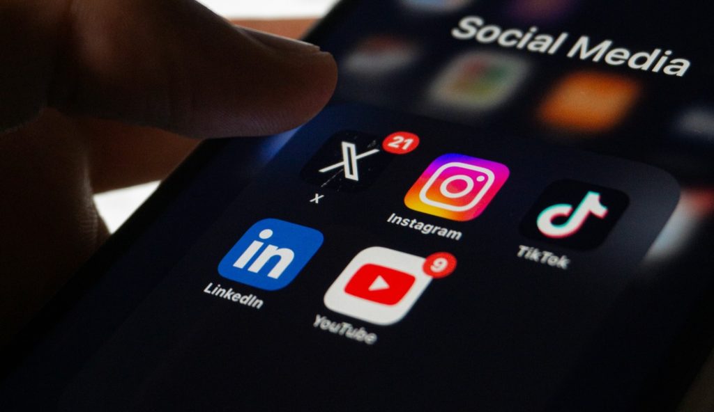 How Small Businesses Can Build a Smarter Instagram Strategy