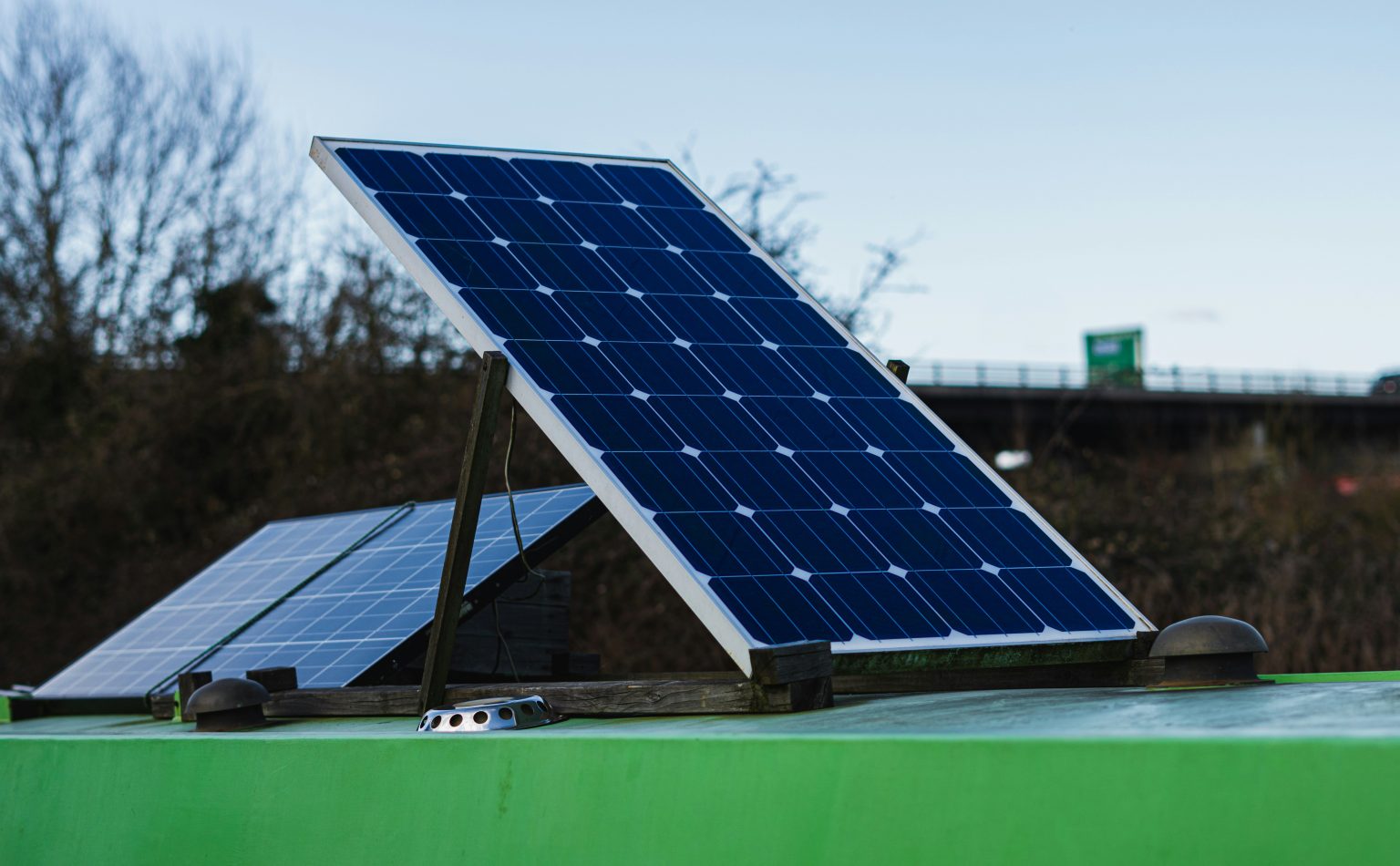 How to Warm Your Home Without Draining Your Solar Battery