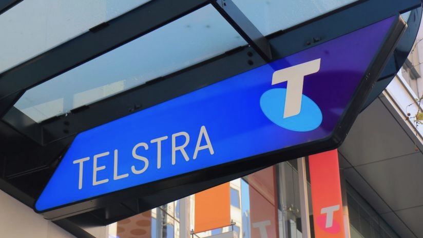 Telstra working to resolve major outage affecting customers across Australia