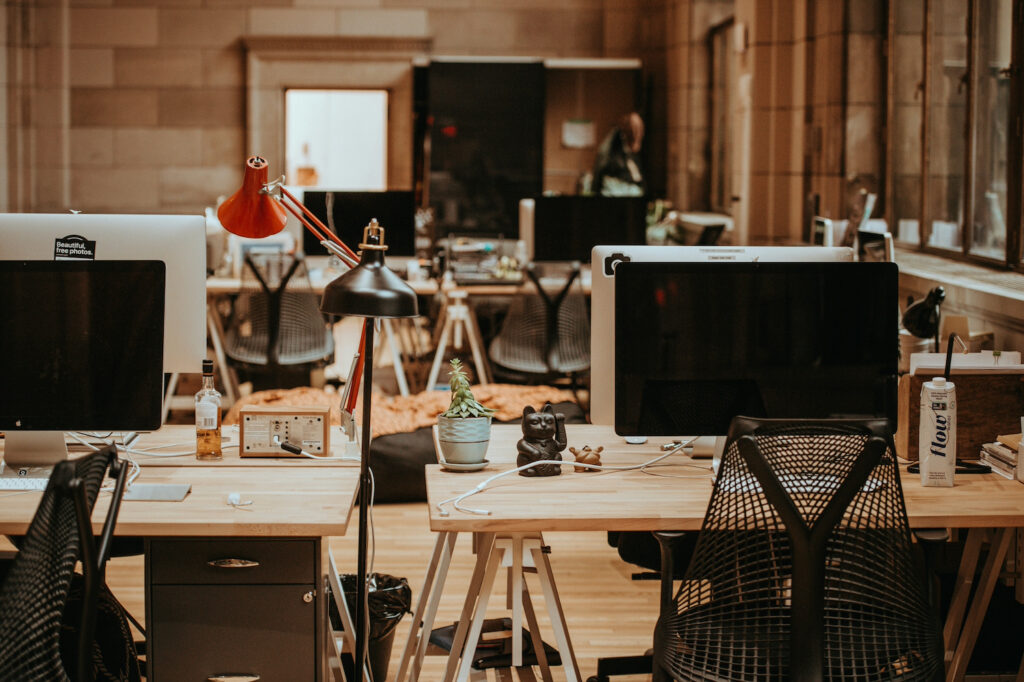 Opening a US Office From Australia: Phones, Power, Internet and Support in a New City